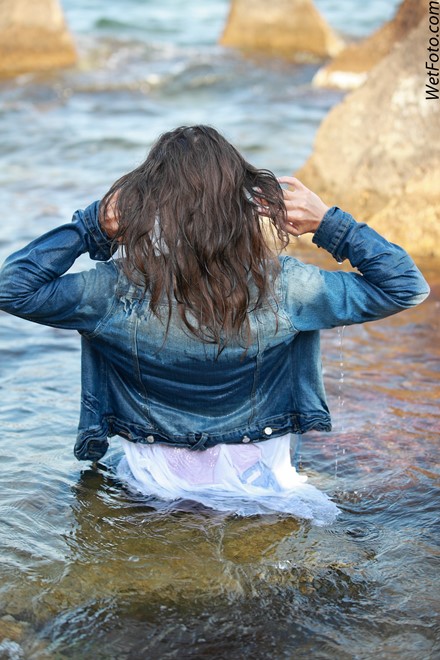 Fully Clothed Girl In Tight Jeans Denim Jacket And High Heels Get Wet On Sea Wetlook One