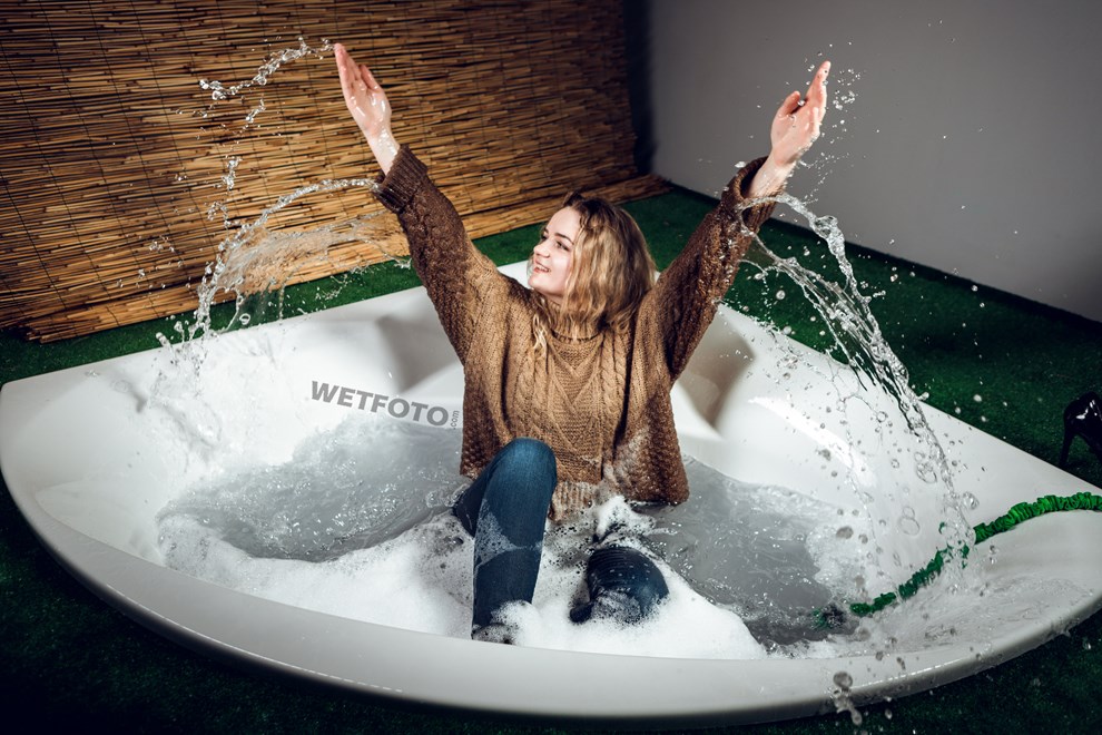 wetfoto wetlook girl dressed soaking wet jeans sweater
